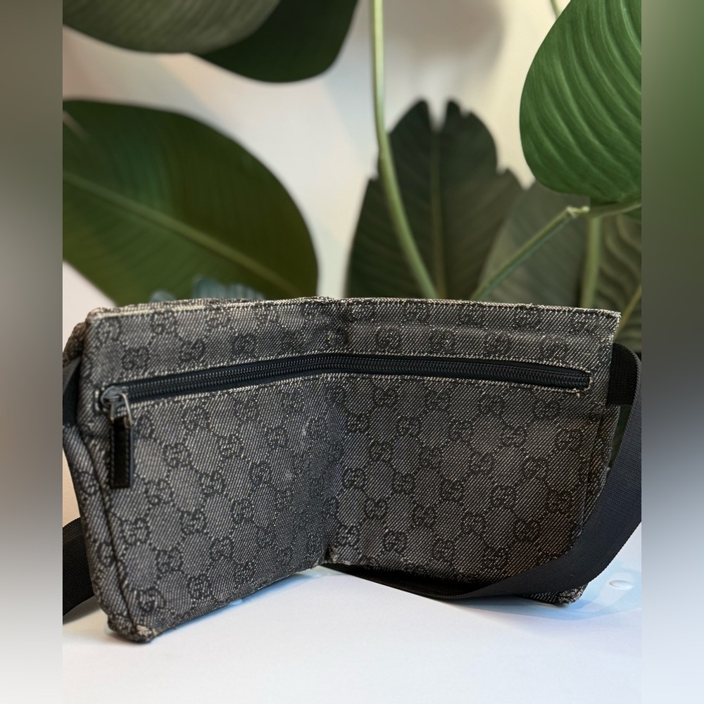 Gucci GG Canvas Double Pocket Waist Pouch - Picture 12 of 13